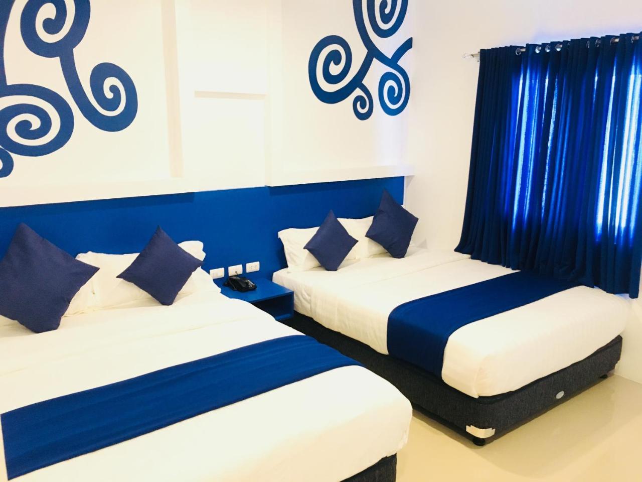The Palladium Hotel Coron Esterno foto